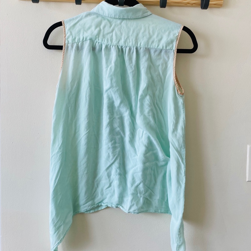 Teal Collared Button-up - Picture 2 of 3